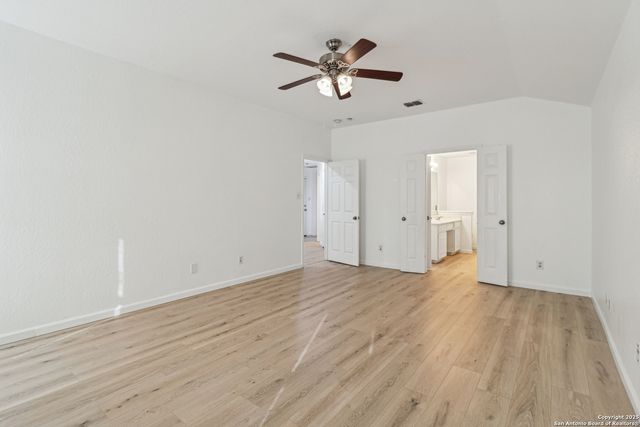 6422 Ithaca Falls, San Antonio, TX 78239