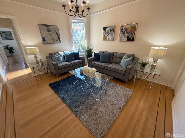247 Henry Street, San Francisco, CA 94114