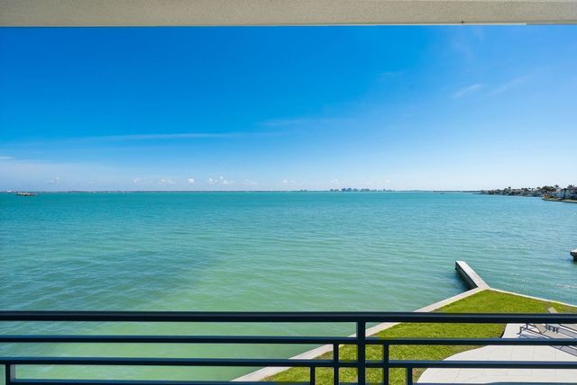 600 PUTTER LANE, Longboat Key, FL 34228