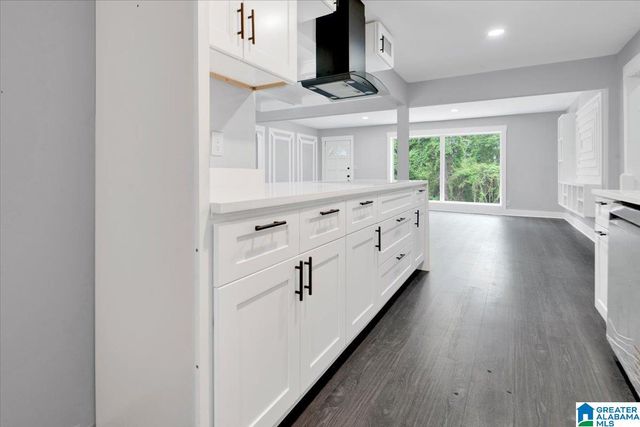 601 13TH STREET, Midfield, AL 35228