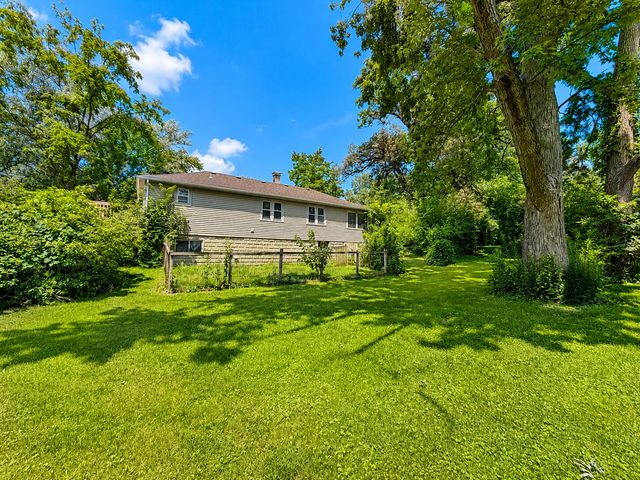 13954 Lauerman Street, Cedar Lake, IN 46303