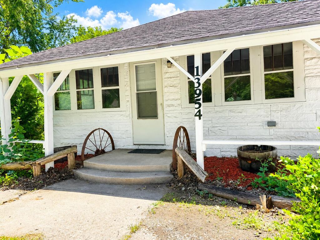 13954 Lauerman Street, Cedar Lake, IN 46303