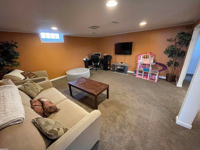 24705 Princeton Street, Saint Clair Shores, MI 48080