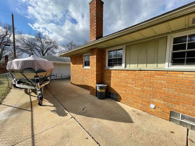 24705 Princeton Street, Saint Clair Shores, MI 48080