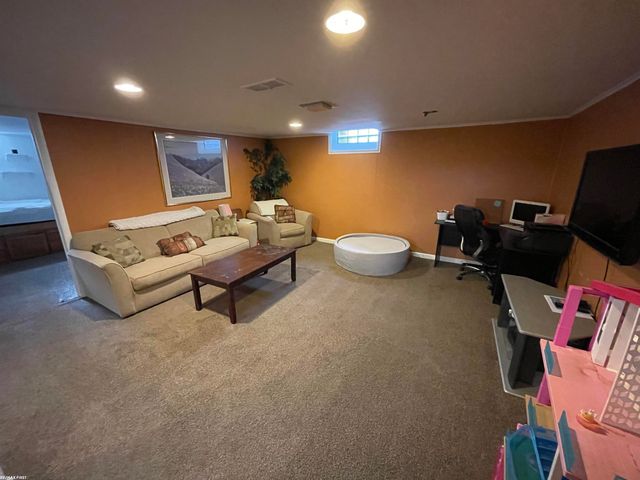 24705 Princeton Street, Saint Clair Shores, MI 48080