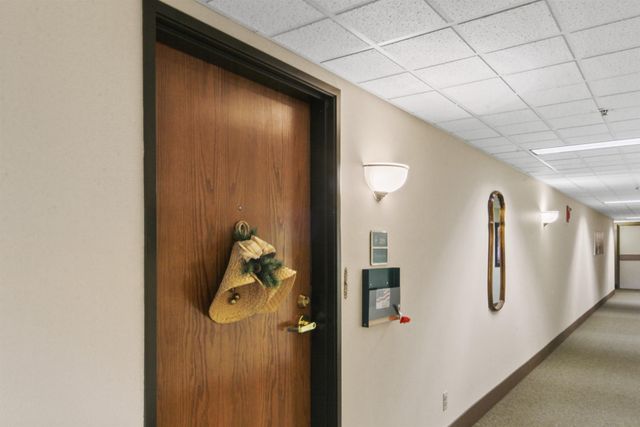 221 E Rockwood Blvd, Spokane, WA 99202