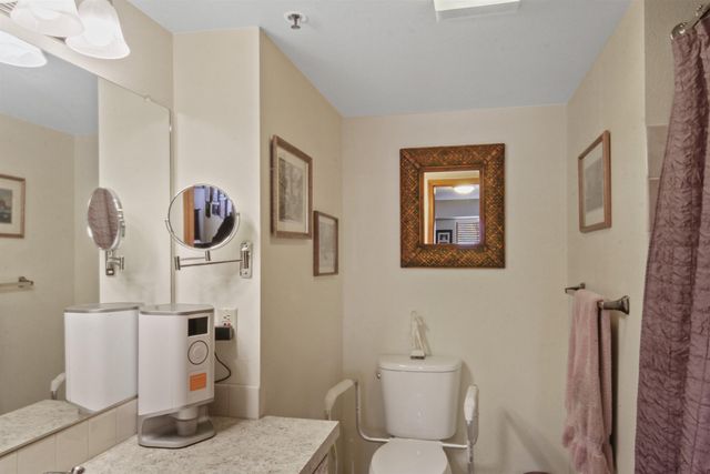 221 E Rockwood Blvd, Spokane, WA 99202