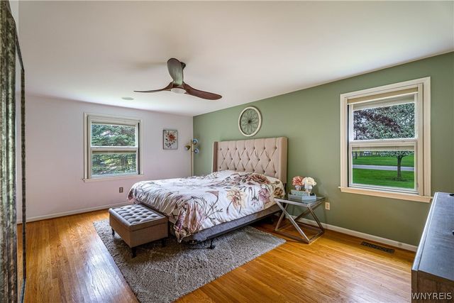 5 Knollwood Lane, Amherst, NY 14221
