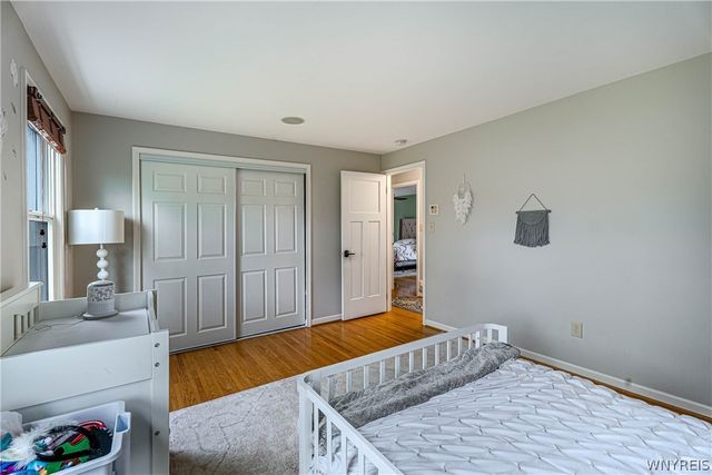 5 Knollwood Lane, Amherst, NY 14221