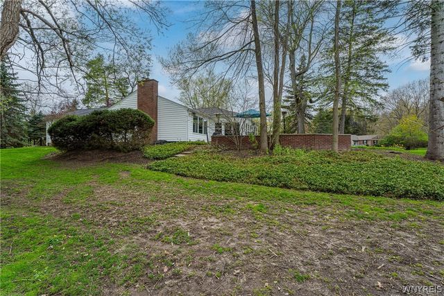 5 Knollwood Lane, Amherst, NY 14221