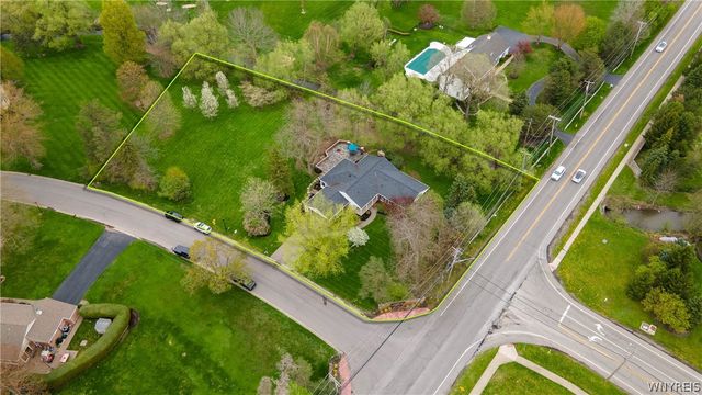 5 Knollwood Lane, Amherst, NY 14221