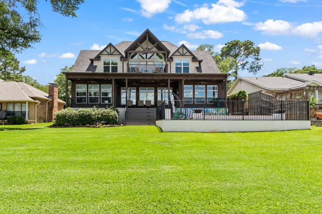 229 N Beverly Drive, Malakoff, TX 75148