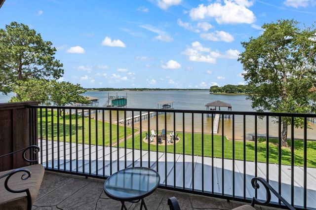 229 N Beverly Drive, Malakoff, TX 75148