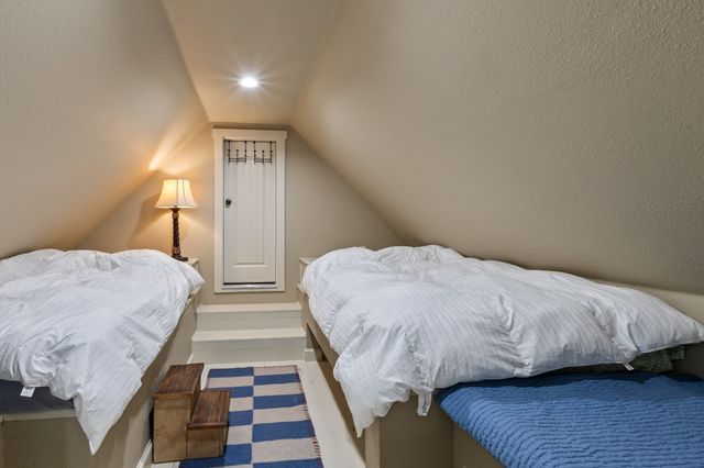 229 N Beverly Drive, Malakoff, TX 75148