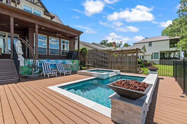 229 N Beverly Drive, Malakoff, TX 75148
