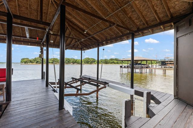 229 N Beverly Drive, Malakoff, TX 75148