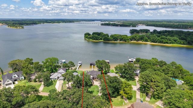 229 N Beverly Drive, Malakoff, TX 75148