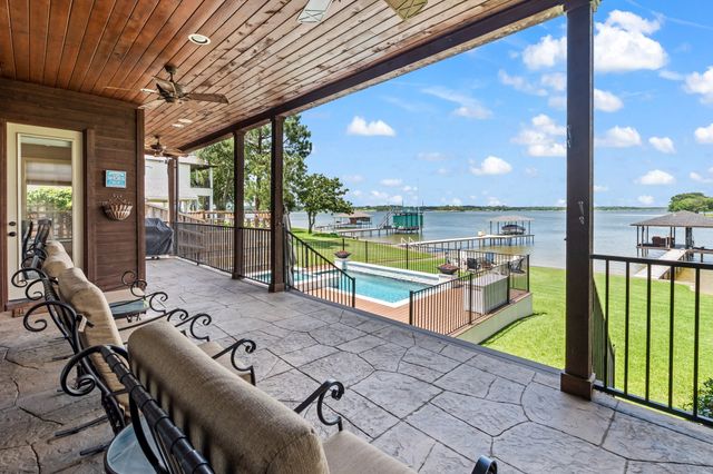 229 N Beverly Drive, Malakoff, TX 75148