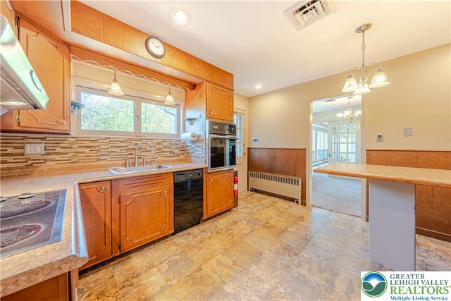 178 Grouse Drive, Moore Twp, PA 18014