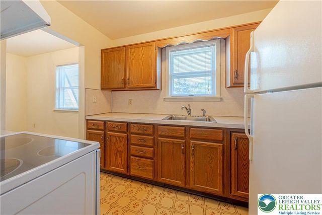 178 Grouse Drive, Moore Twp, PA 18014
