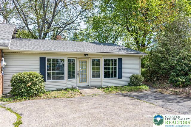 178 Grouse Drive, Moore Twp, PA 18014