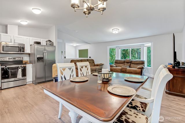 17642 Vine Lane SE, Yelm, WA 98597