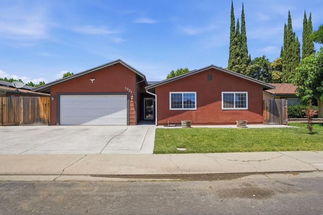 1621 Groveton Way, Modesto, CA 95355