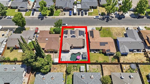 1621 Groveton Way, Modesto, CA 95355