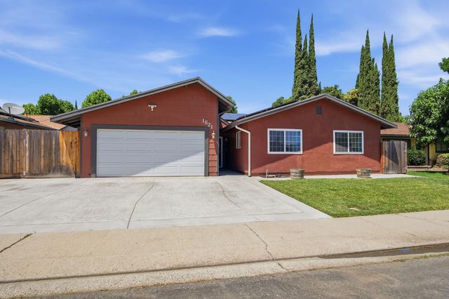 1621 Groveton Way, Modesto, CA 95355
