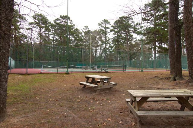 122 Kings Way, Coldspring, TX 77331