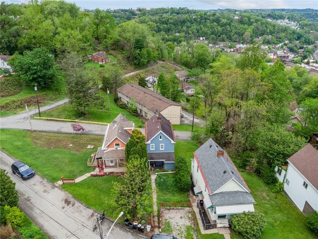 347 Grove Street, East Mckeesport, PA 15035