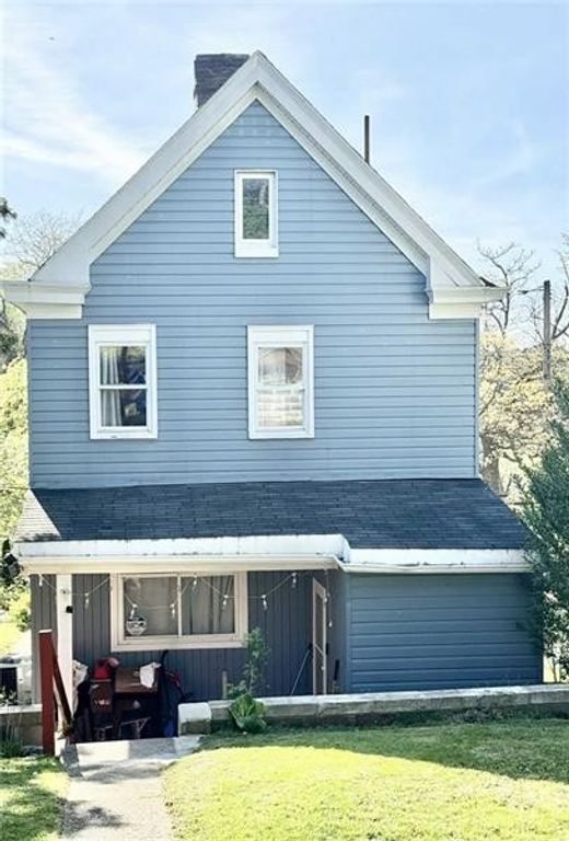 347 Grove Street, East Mckeesport, PA 15035