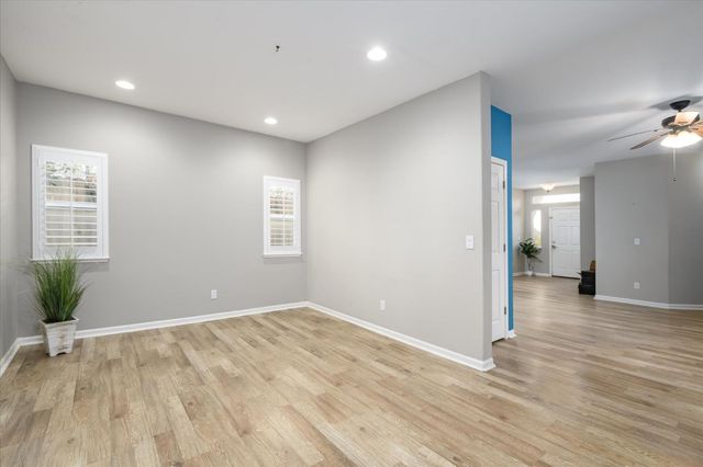 3369 Melodye Ct, Rescue, CA 95672