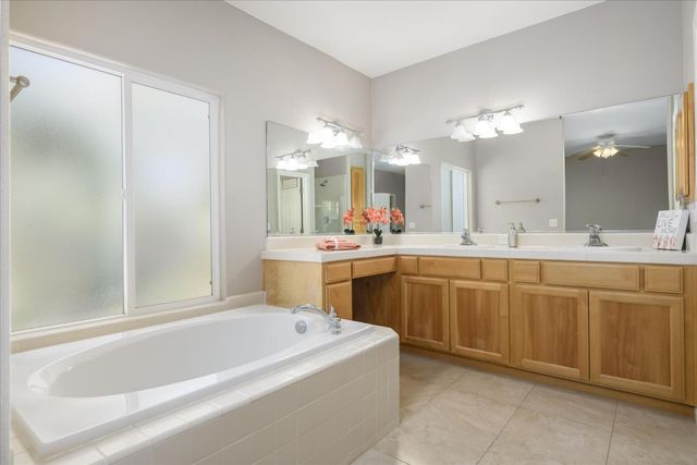 3369 Melodye Ct, Rescue, CA 95672