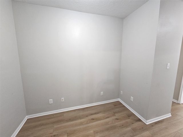 1411 Sunset Bay Court, Seabrook, TX 77586