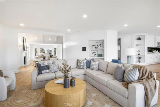 3342 Venture Drive, Huntington Beach, CA 92649