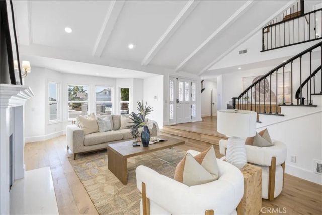 3342 Venture Drive, Huntington Beach, CA 92649