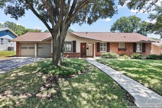 3219 Oakleaf Dr, San Antonio, TX 78209
