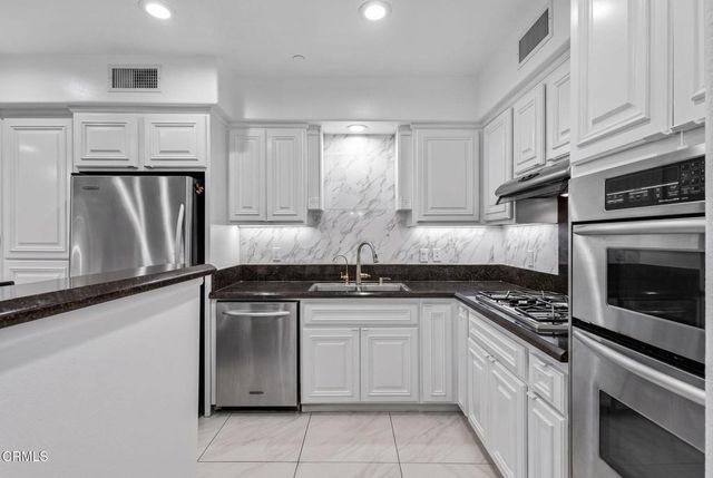 4336 Tradewinds Drive, Oxnard, CA 93035