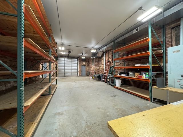 452 N Claremont Avenue, Chicago, IL 60612