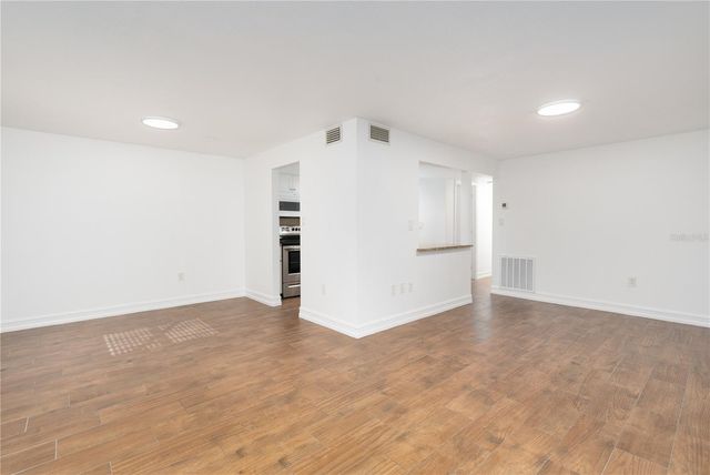 22291 WESTCHESTER BOULEVARD 204, Port Charlotte, FL 33952