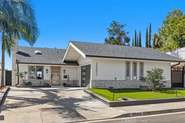 25802 Sycamore, Laguna Hills, CA 92653
