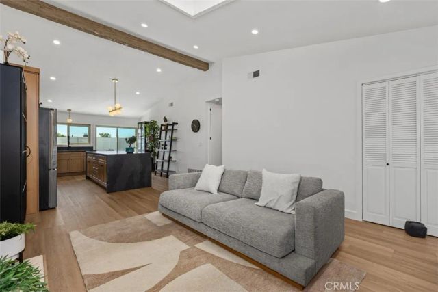 25802 Sycamore, Laguna Hills, CA 92653