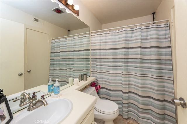 12750 Centralia 81, Lakewood, CA 90715