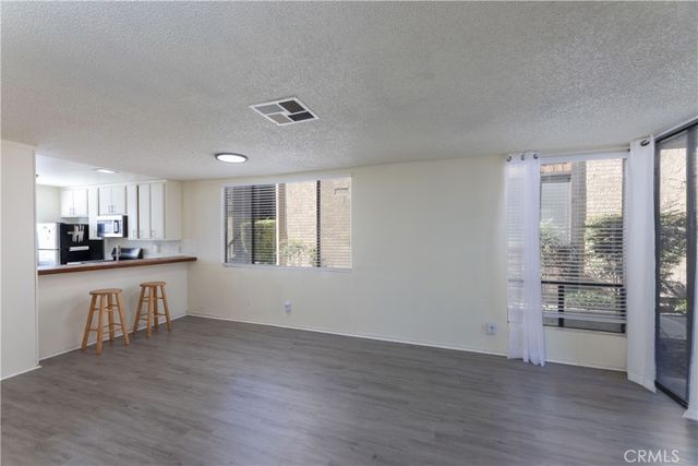 12750 Centralia 81, Lakewood, CA 90715