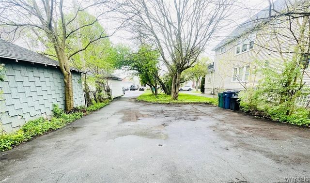 115 Stratford Road, Buffalo, NY 14216