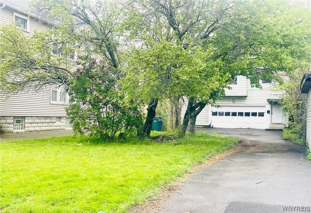 115 Stratford Road, Buffalo, NY 14216