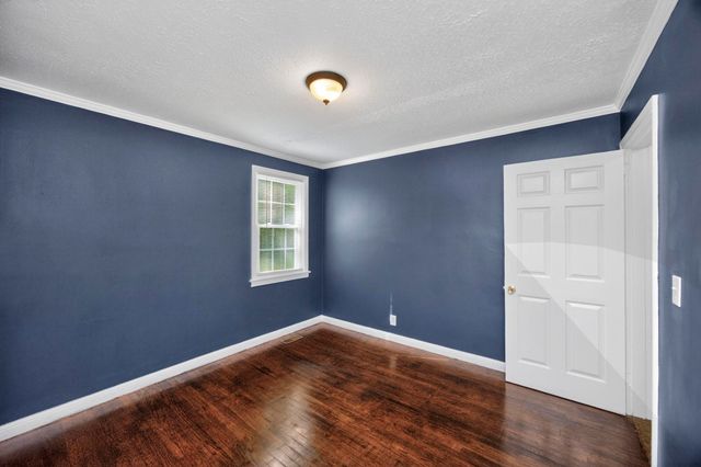 125 Neese Dr, Nashville, TN 37211