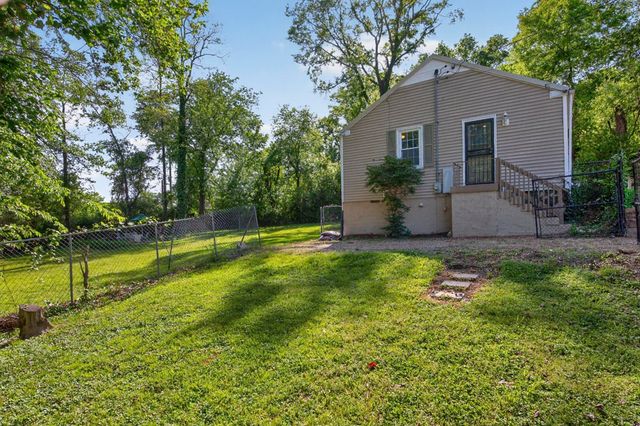 125 Neese Dr, Nashville, TN 37211
