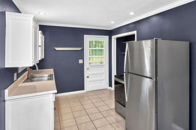 125 Neese Dr, Nashville, TN 37211